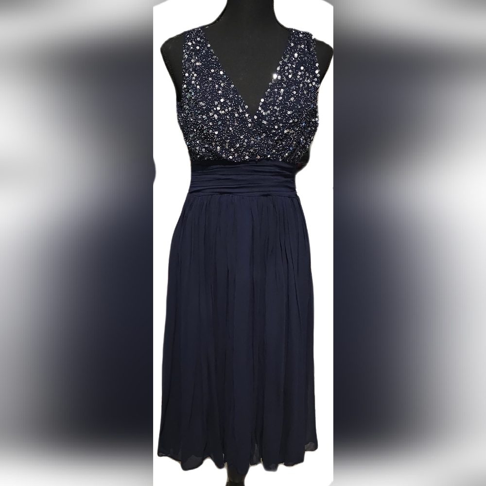 Newport News Sequin Bodice Dress 8